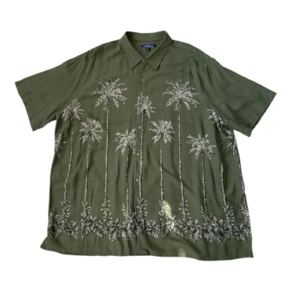 Croft & Barrow Olive Green Hawaiian Button down Mens Shirt. Size (XXL) - Picture 3 of 5